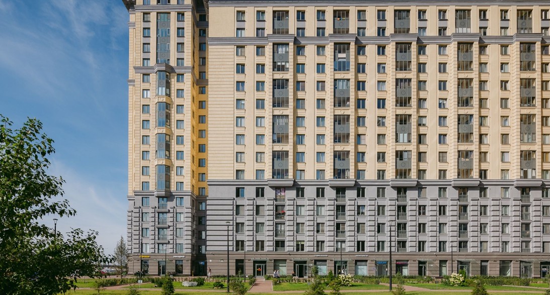 фасад дома, здание по адресу г Санкт-Петербург, Октябрьская наб, д 40
